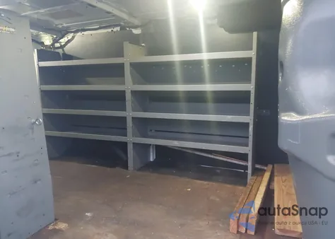 2017 Ford Transit-250 z USA, uszkodzony, nr VIN 1FTYR1YM2HKB04480